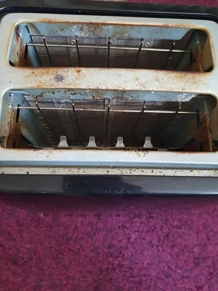 Photo of free Toaster (SOUTHAMPTON so18) #2