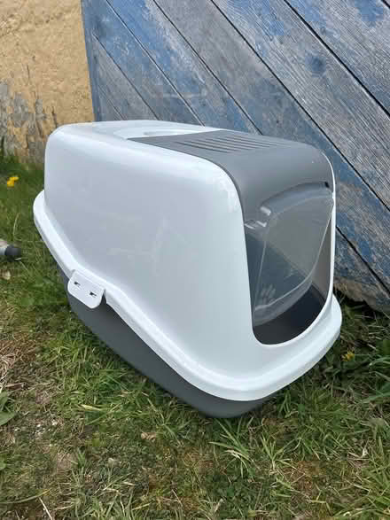 Photo of free Covered cat litter tray (Glencullen) #1