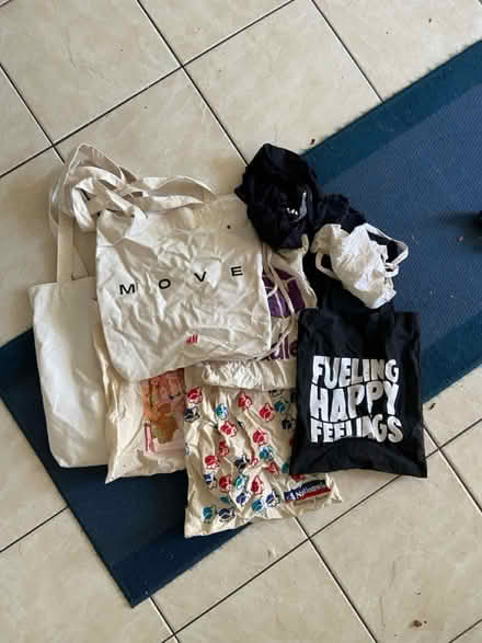 Photo of free Tote bags (Morden SM4) #1