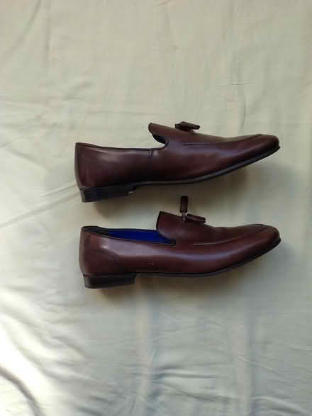 Photo of free Mens size 8 (Gloucester) #4