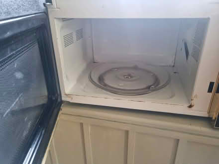 Photo of free Microwave (Penzance - Tremithick Cross) #3