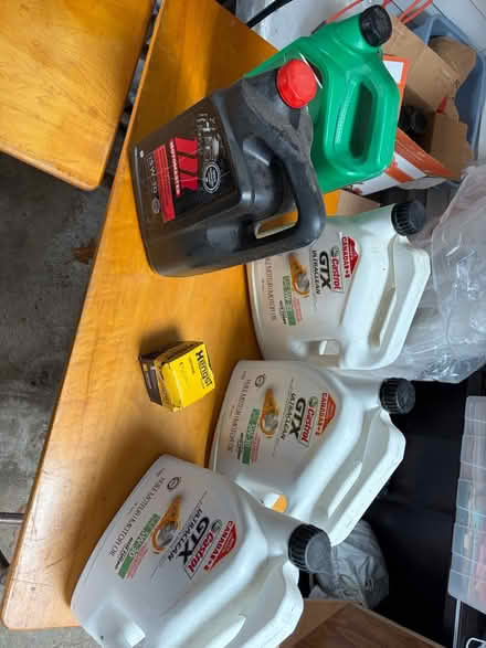 Photo of free Motor Oils (Beacon Hill North) #1