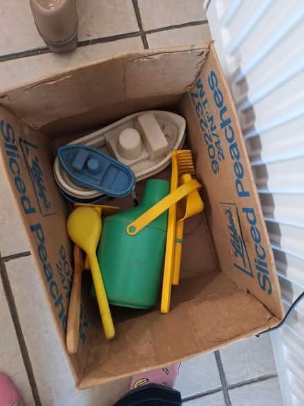 Photo of free Sand pit toys (GL51) #1