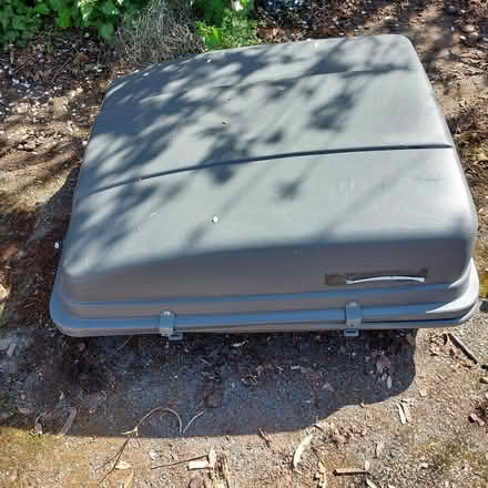 Photo of free Old top box (Pembridge HR6) #4
