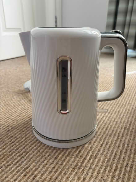Photo of free Electric kettle - like new (Woodseats S8) #1