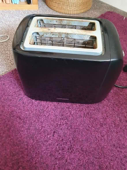 Photo of free Toaster (SOUTHAMPTON so18) #3