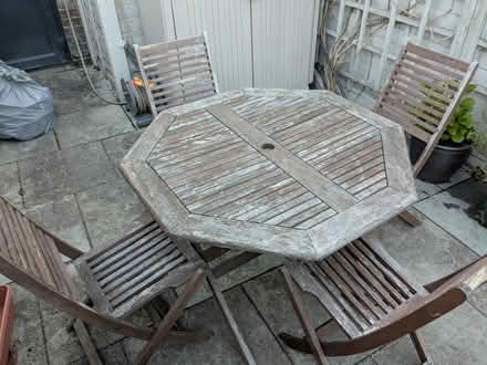 Photo of free Garden furniture set (SW18) #1