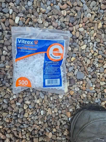 Photo of free 1 x. Bag of tile spacers (Yeadon LS19) #1