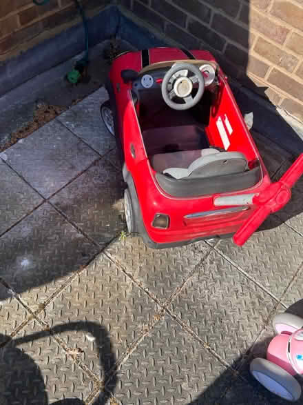 Photo of free Red Mini Cooper Push Car (Wapping E1W) #3