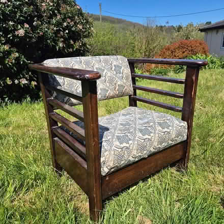 Photo of free Music/piano chair (Llanafan Fawr) #2