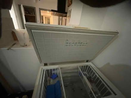 Photo of free Chest freezer (WV13 Willenhall) #3