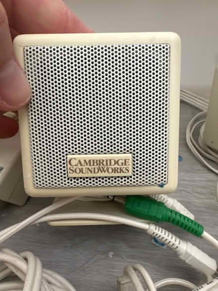 Photo of free PC speaker setup (L12) #2