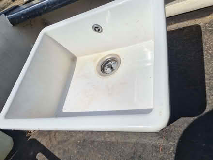 Photo of free Ceramic sink with waste 53x45x20cm (Wicker S2) #1