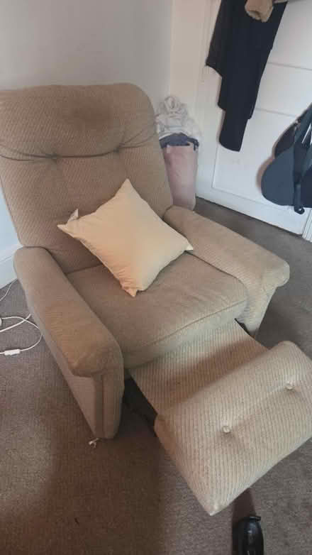 Photo of free Recliner armchair (King's cross road WC1X) #2