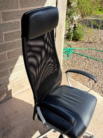 Photo of free Adjustable black leather office chair (Wentnor SY9) #2
