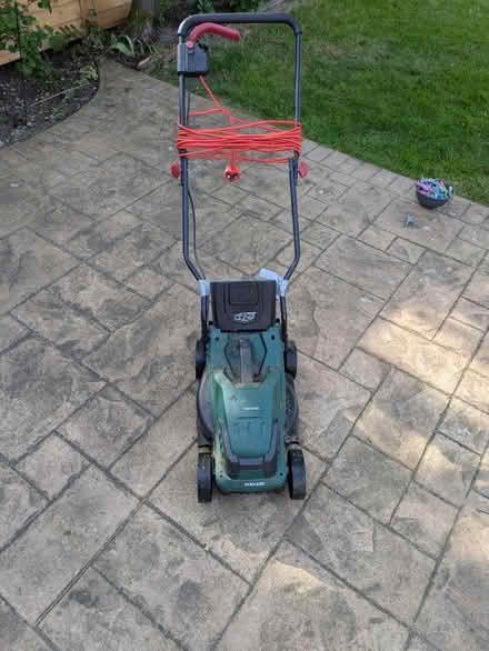 Photo of free Electric lawn mower - no catcher (Iffley OX4) #2