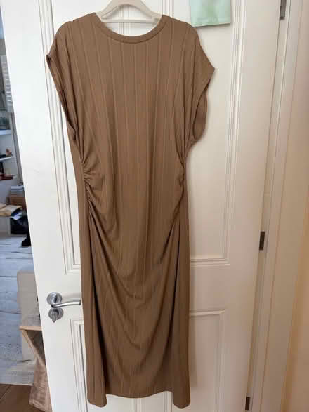 Photo of free Bundle of summer clothes roughly size 18-22. (Mortlake SW13) #3