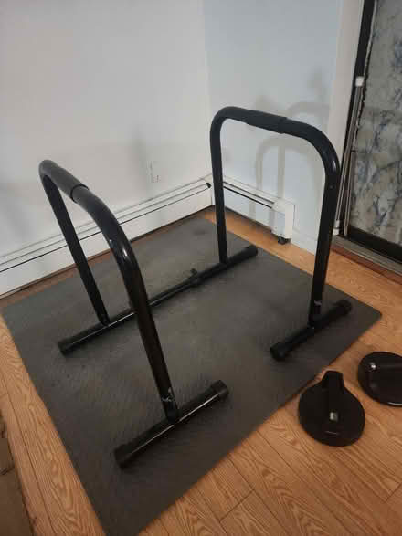 Photo of free Dip Stand Station (Flushing) #1