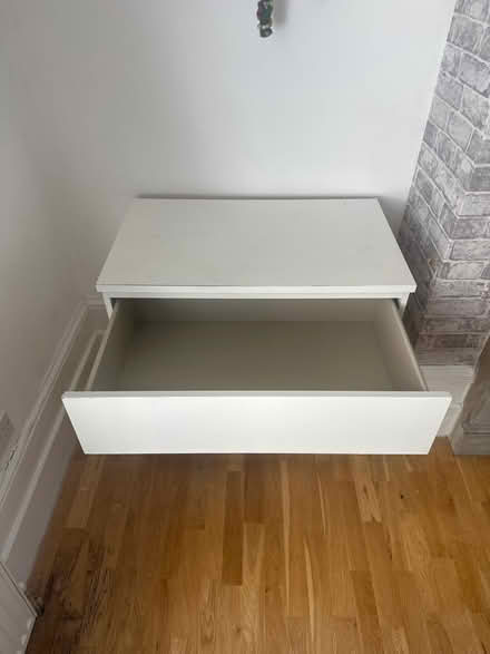 Photo of free Draws (N7 9JQ) #3