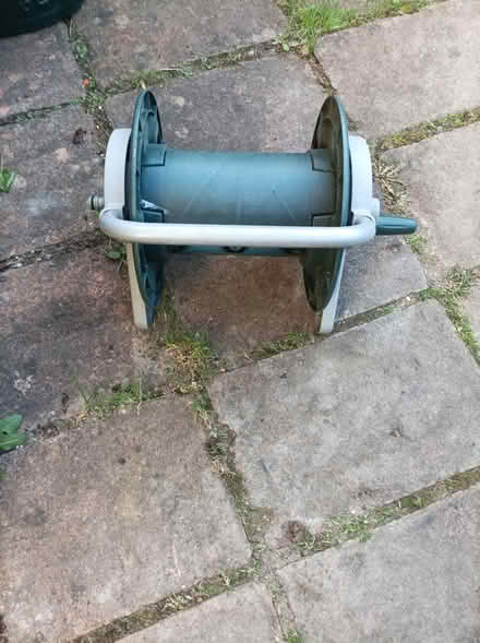 Photo of free Small hose reel (Dunstable LU6) #1