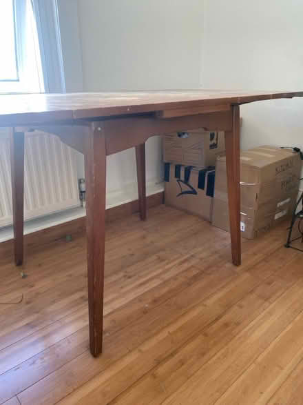 Photo of free Extendable Wooden Dining Table (BN2) #3