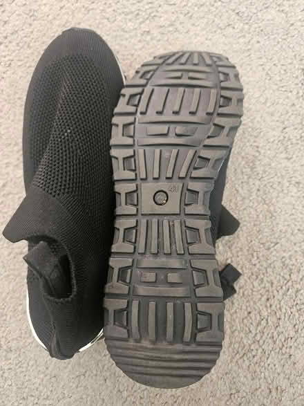 Photo of free Women's slip on mesh trainers (Latchmere SW11) #1