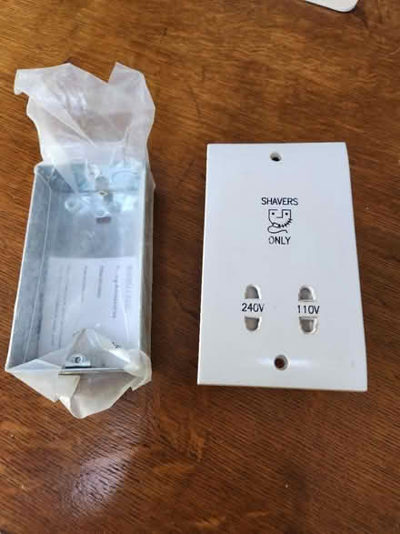 Photo of free Electrical socket for shavers (BR3 beckenham) #1