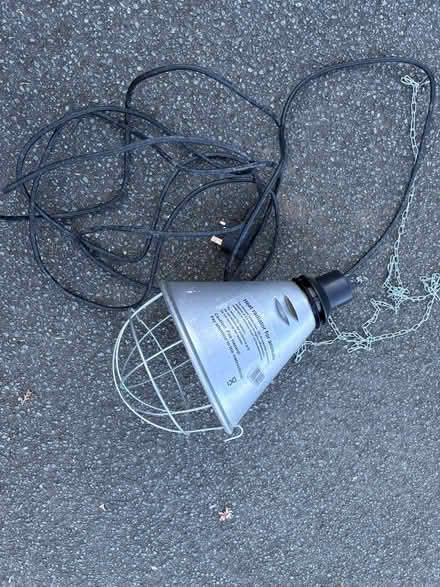 Photo of free Infra-red heat lamp (Edstaston SY4) #1