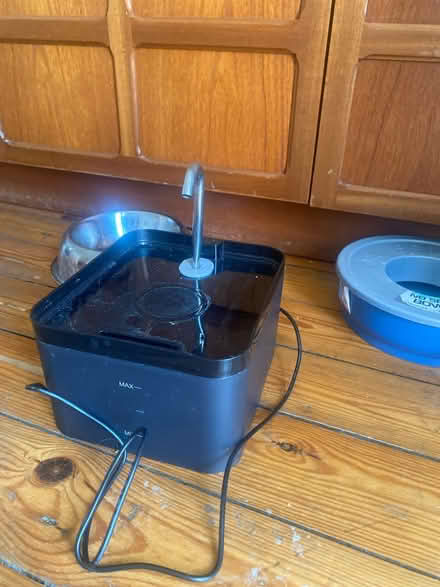 Photo of free Cat water fountain, usb (Headingley LS4) #1