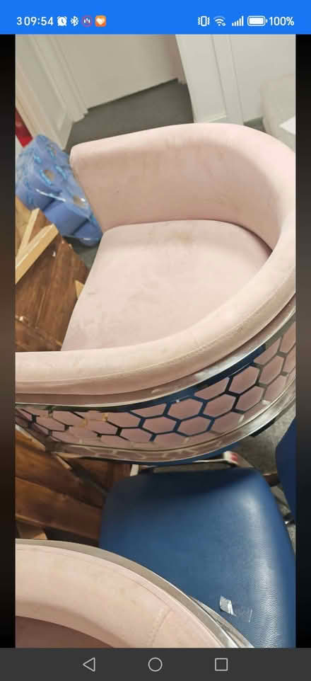Photo of free 2 pink velvet bar stools (Hanover BN2) #2