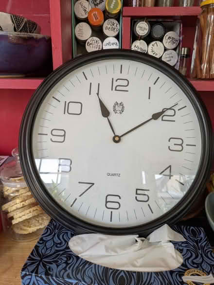 Photo of free Large wall clock (Lewisham SE4) #1