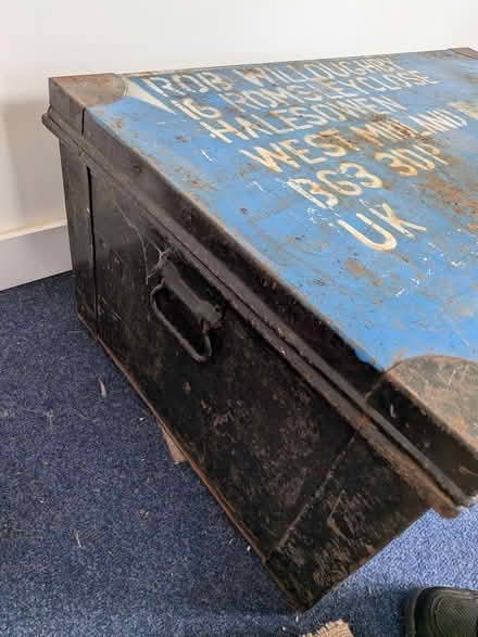 Photo of free Old metal trunk - blue and black (Shirehampton, BS11) #2