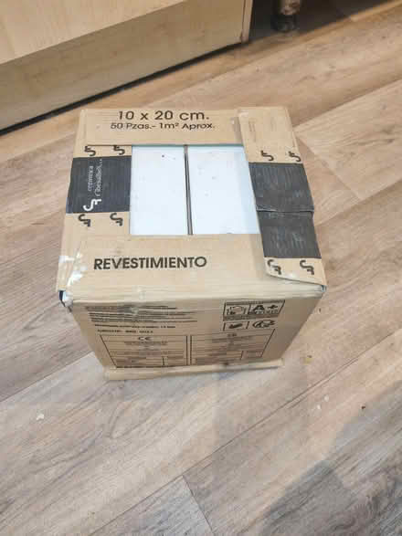 Photo of free Ceramic Wall Tiles 20cm x 10cm (Bromley Cross BL7) #2