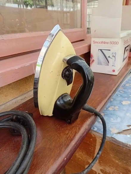 Photo of free 60's Morphy Richards iron (Handsworth S13) #1