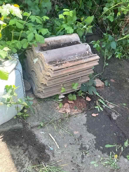 Photo of free House bricks, roof tiles and blocks (Wolverhampton) #2