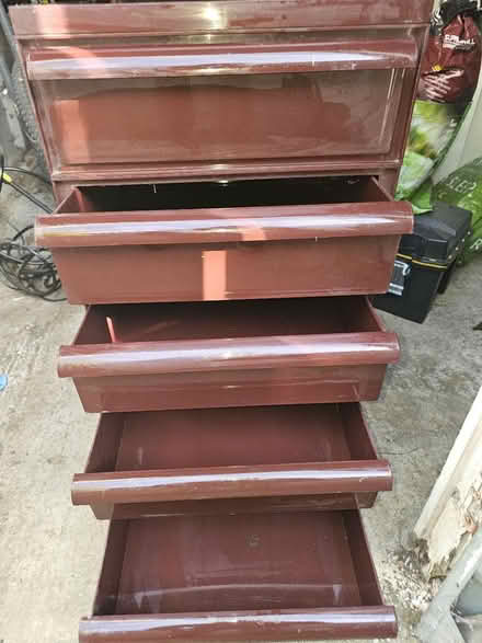 Photo of free Set of draws (Kingston KT2) #1