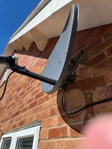Photo of free Satellite dish (GL2) #3