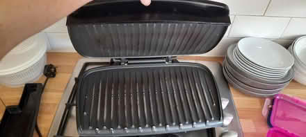 Photo of free George Foreman grill (Liversedge WF15) #2