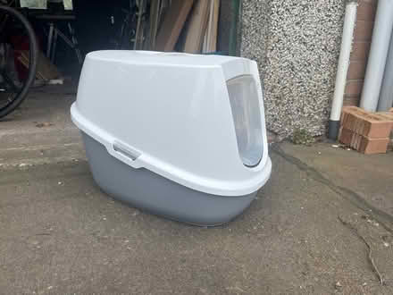 Photo of free Cat toilet 🐈‍⬛ (Garvock) #3