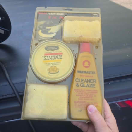 Photo of free Buffer/Polisher (Cloverhill 3/Frederick MD) #3