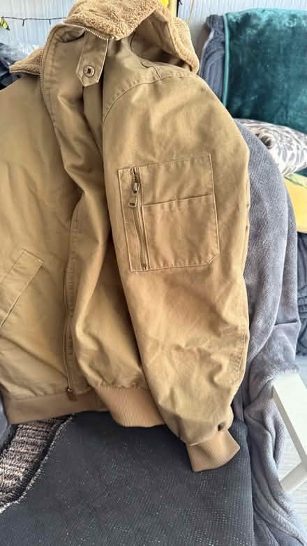 Photo of free Man’s coat (Sale M33) #4