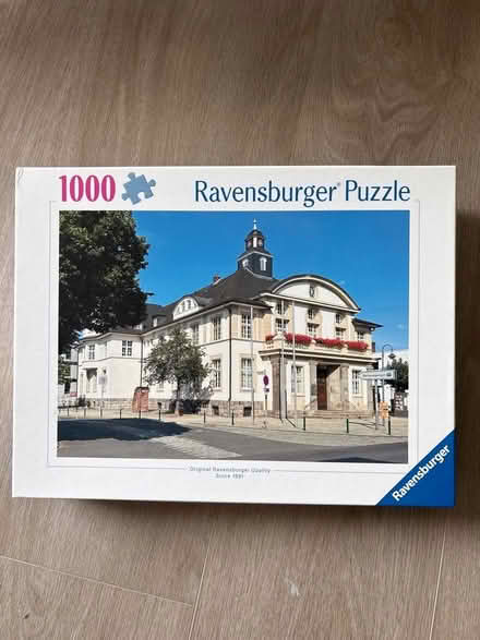 Photo of free Jigsaw 1000 pieces, brand new with unopened bag (Buckhurst Hill IG9) #1