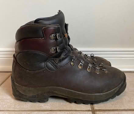 Photo of free SCARPA leather hiking boot (W9) (Hunt Club) #1