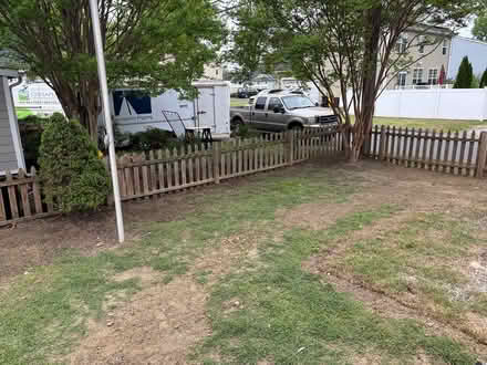 Photo of free Flag pole (Edgewater londontowne) #1