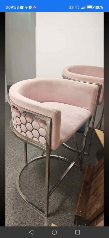 Photo of free 2 pink velvet bar stools (Hanover BN2) #4