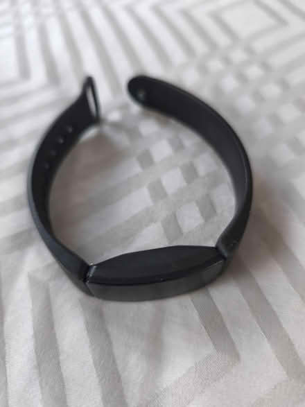 Photo of Fitbit charger (Ilford IG1) #1
