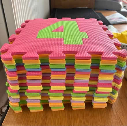 Photo of free Foam number playmat x20 (IG7) #1