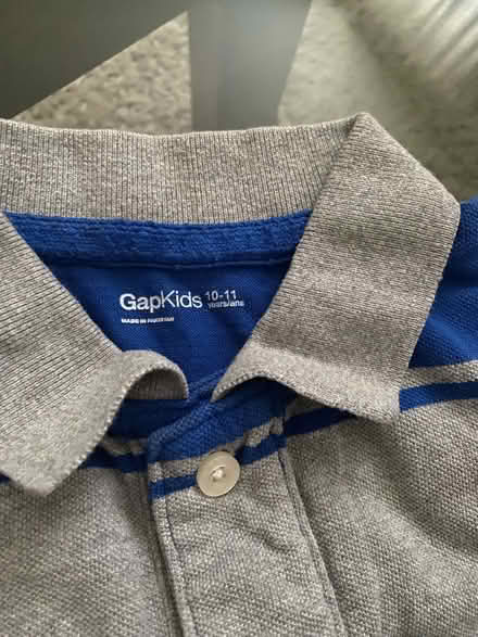 Photo of free Gap boys T shirt (Southfields SW18) #2