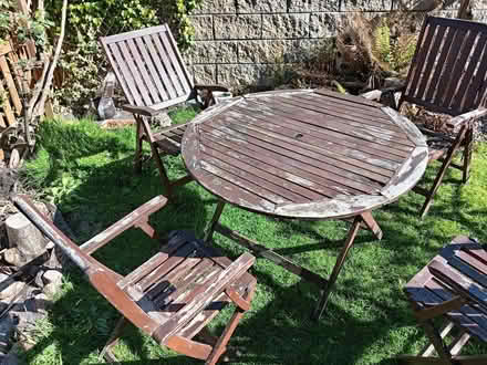 Photo of free Garden table and chairs (Pilrig EH6) #2