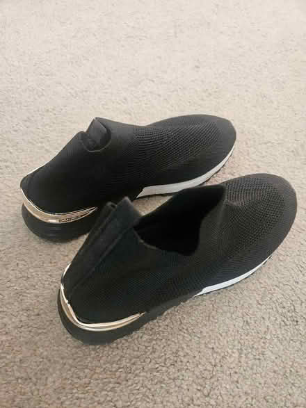 Photo of free Women's slip on mesh trainers (Latchmere SW11) #3